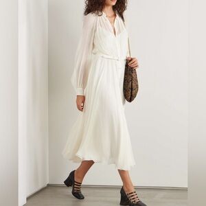 RALPH LAUREN COLLECTION
Grantly silk-crepon midi dress $3490 New without tag